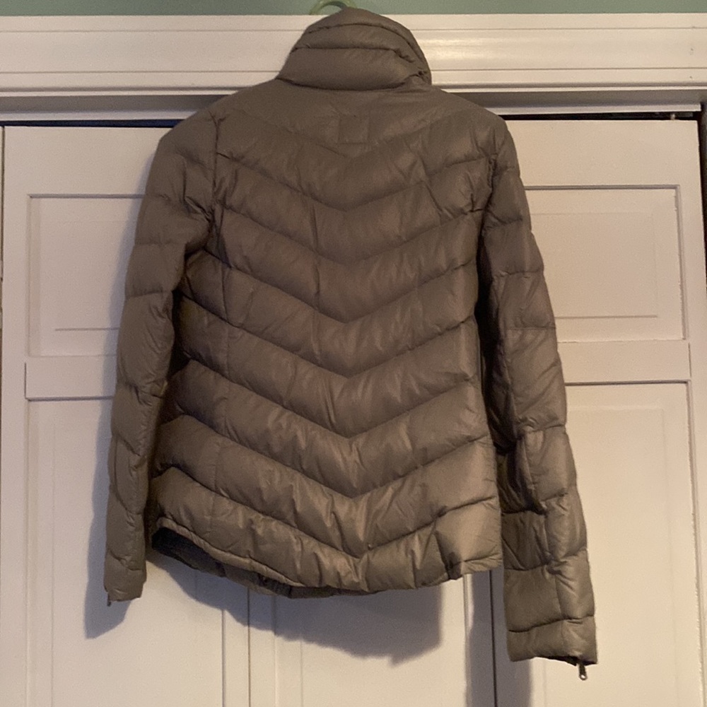 Gap lightweight puffer jacket - Picture 2 of 4
